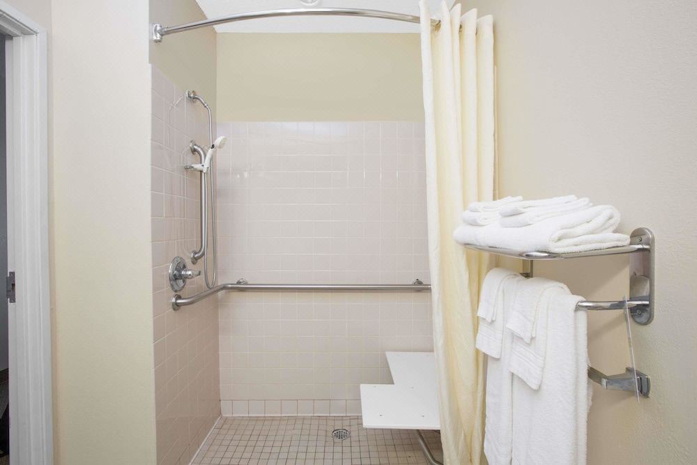 Photo of Bathroom in Hattiesburg