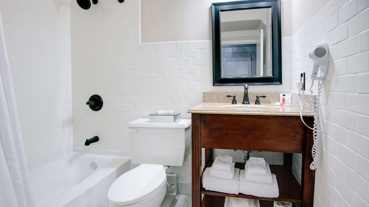 Photo of Bathroom in Metairie