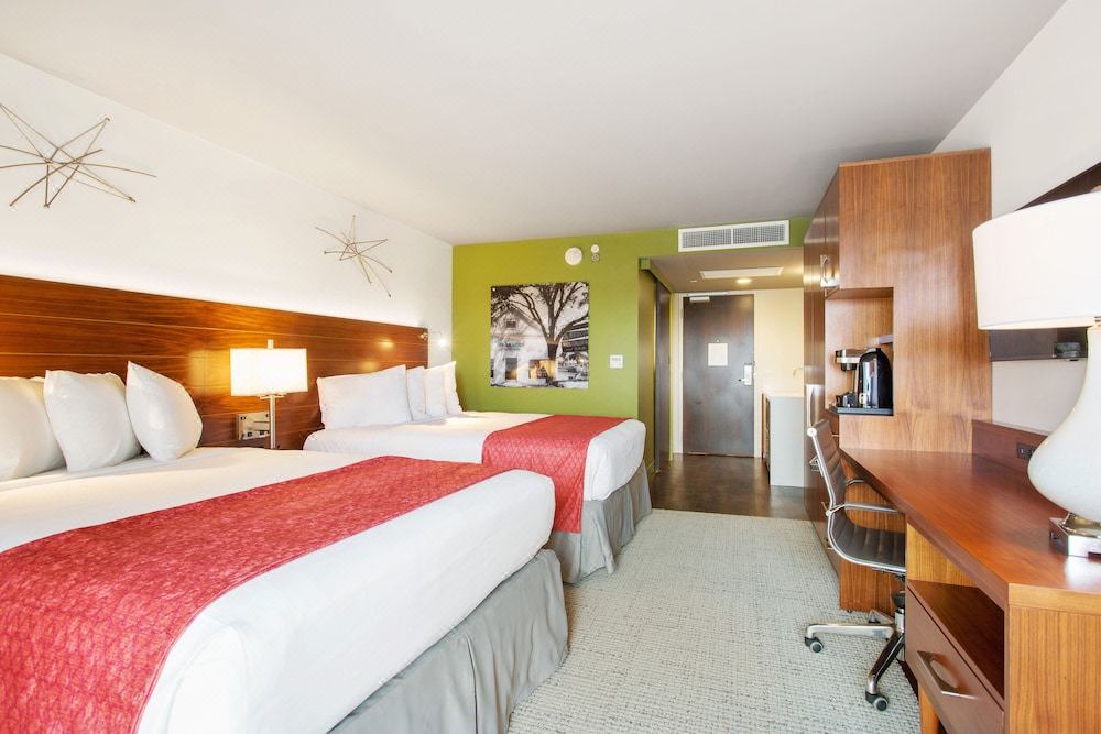 Photo of Bedroom in Freret