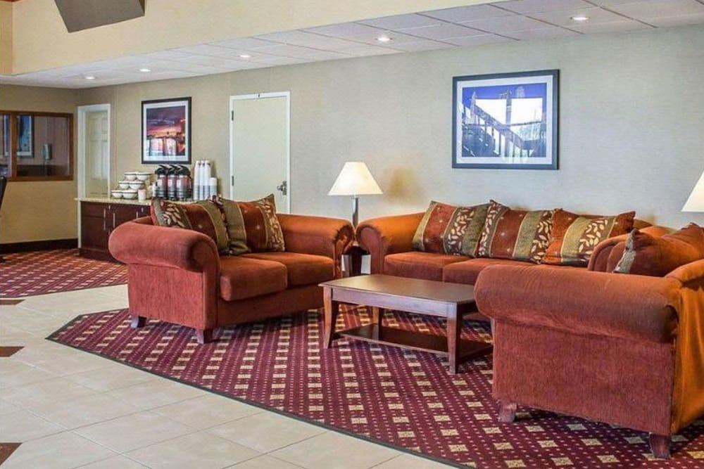 Photo of Livingroom in Eagan