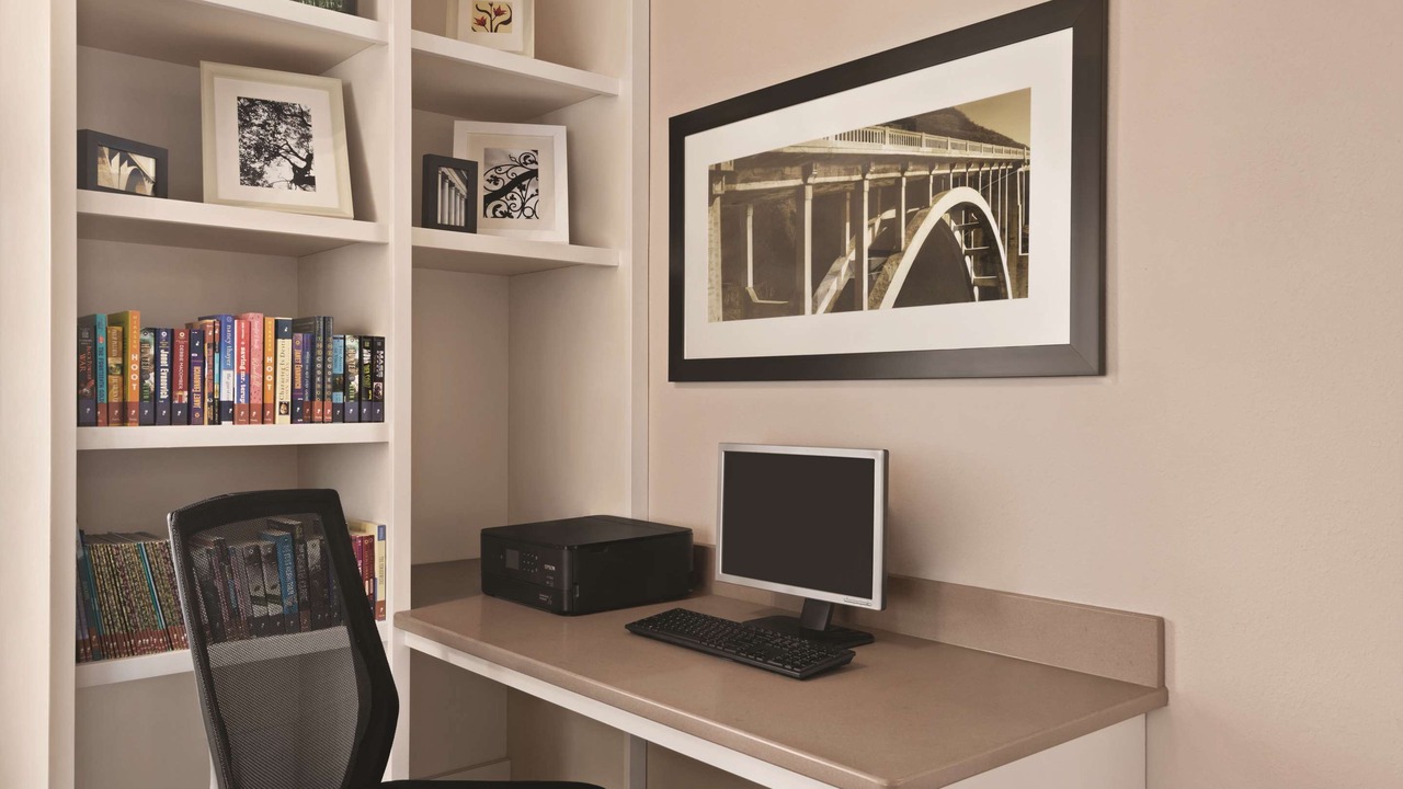 Photo of Livingroom in Northfield