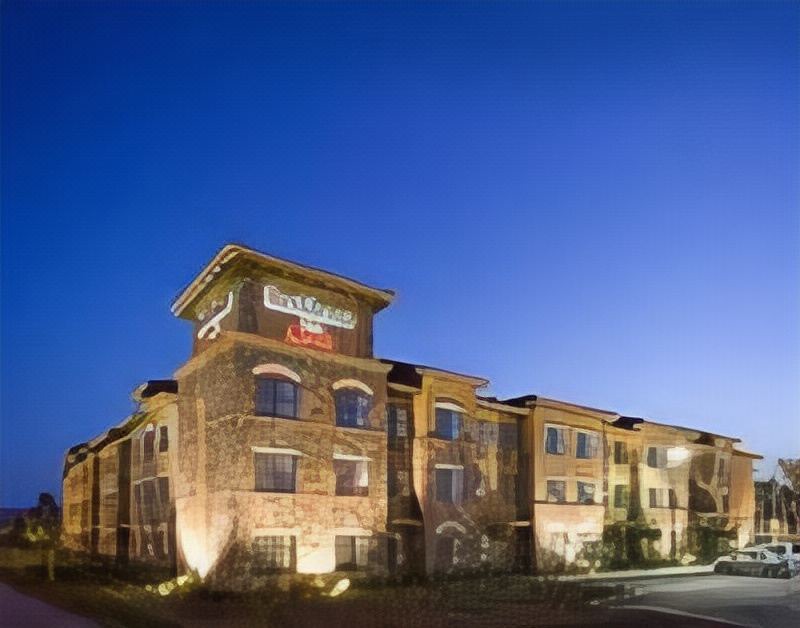 Photo of Buildings in Camarillo