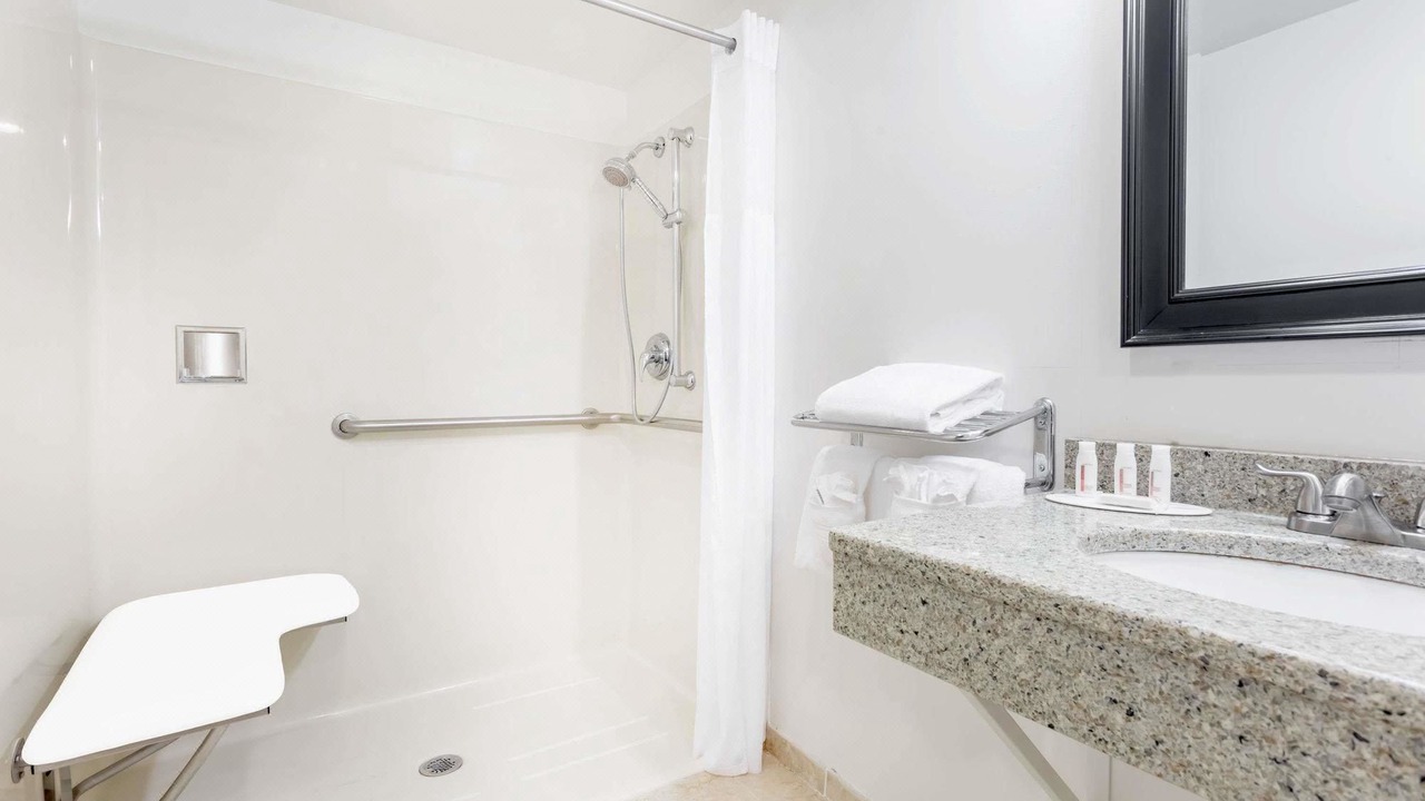 Photo of Bathroom in Cedar Falls