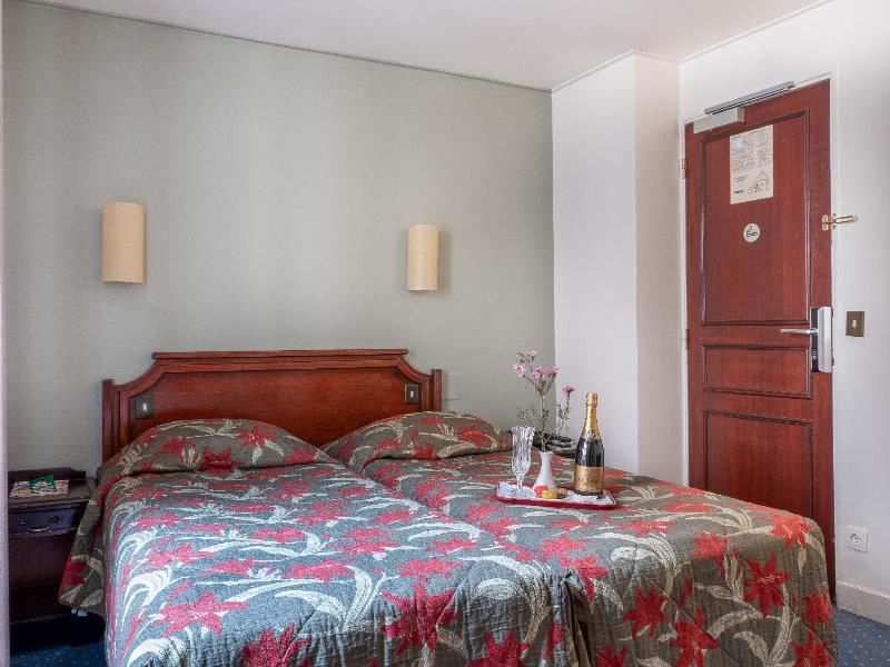 Photo of Bedroom in Grenelle