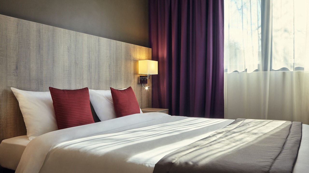 Photo of Bedroom in Le Chesnay