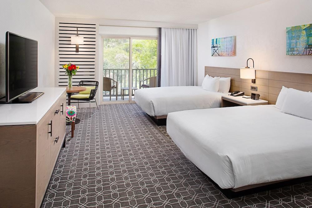Photo of Bedroom in East Beach