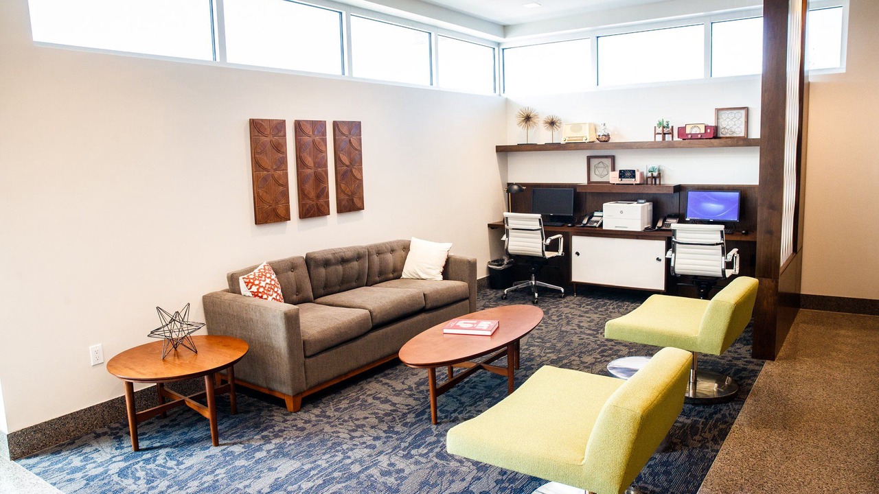 Photo of Livingroom in Freret