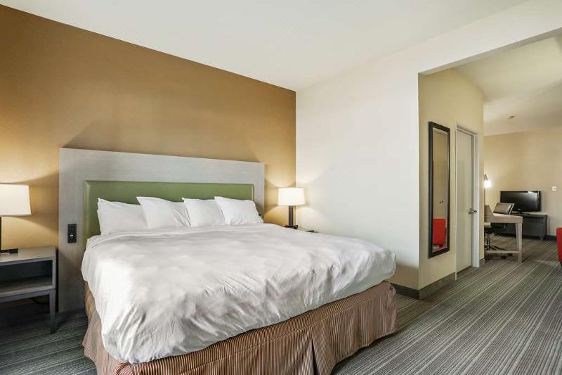 Photo of Bedroom in Ashwaubenon