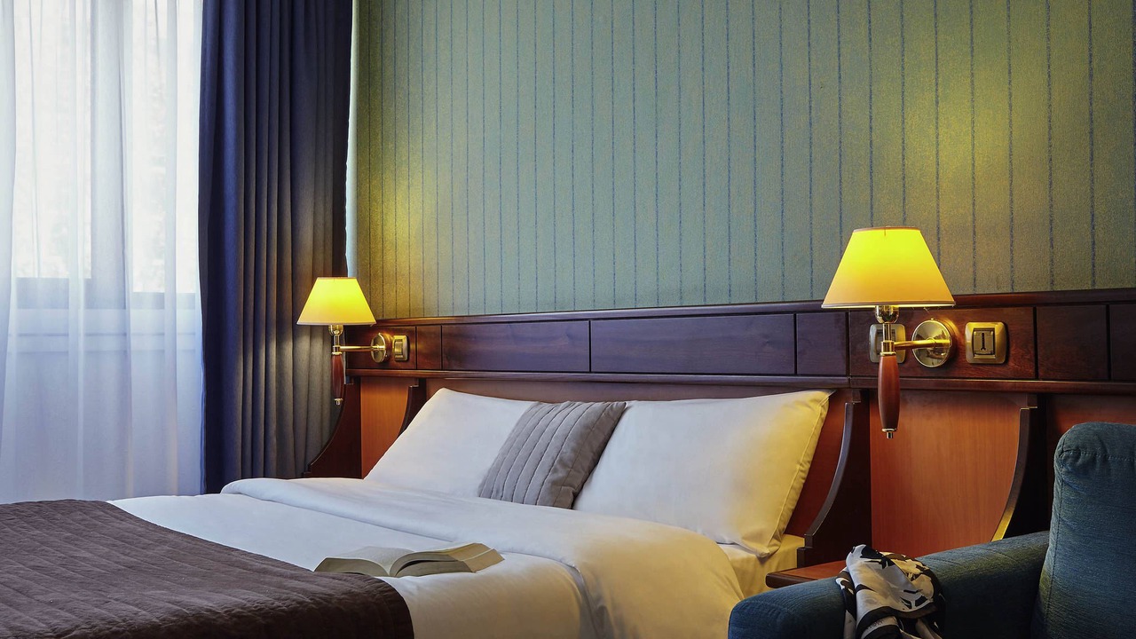 Photo of Bedroom in Le Chesnay