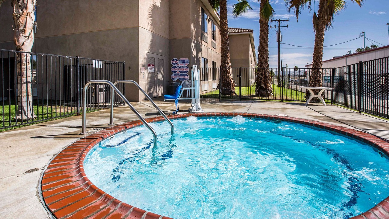 Photo of Outdoor in Oildale