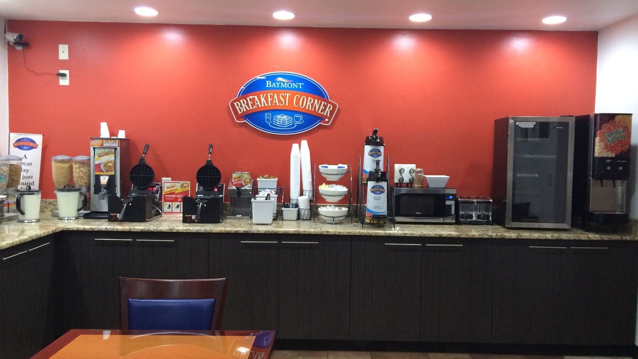Photo of Kitchen in Ashwaubenon