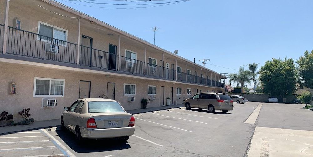 Photo of Buildings in Norwalk