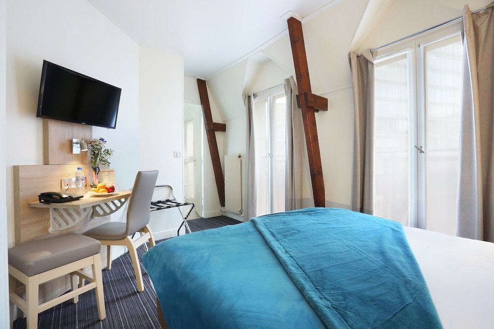 Photo of Bedroom in Grenelle