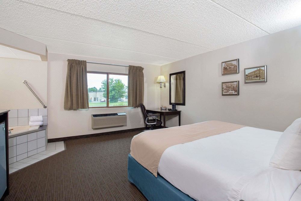 Photo of Bedroom in Howard