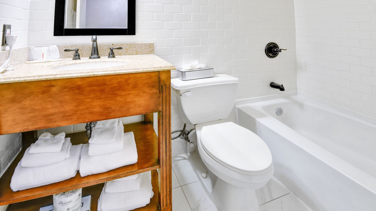Photo of Bathroom in Metairie
