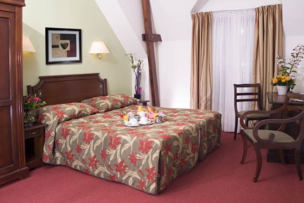 Photo of Bedroom in Grenelle