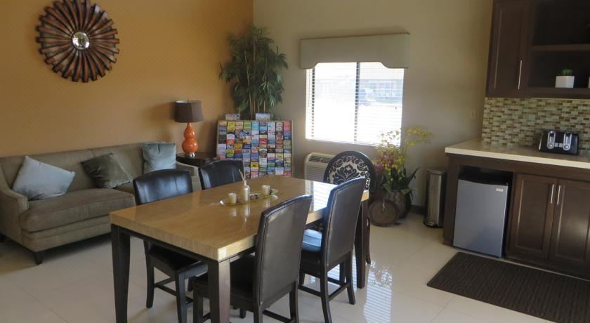 Photo of Livingroom in Buena Park