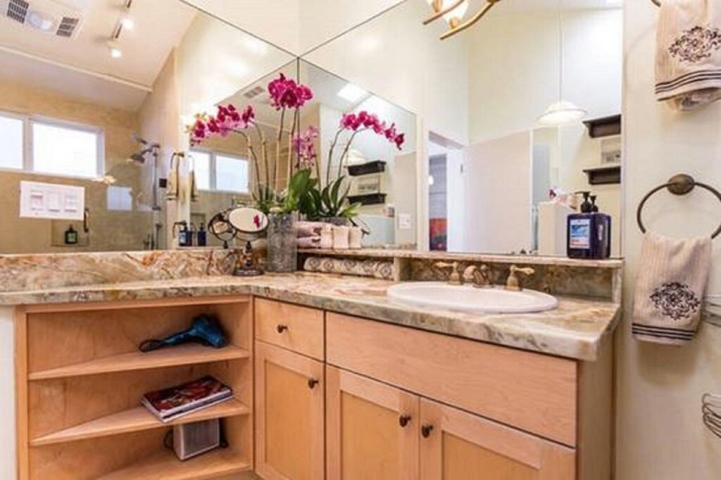 Photo of Kitchen in Venice Canals