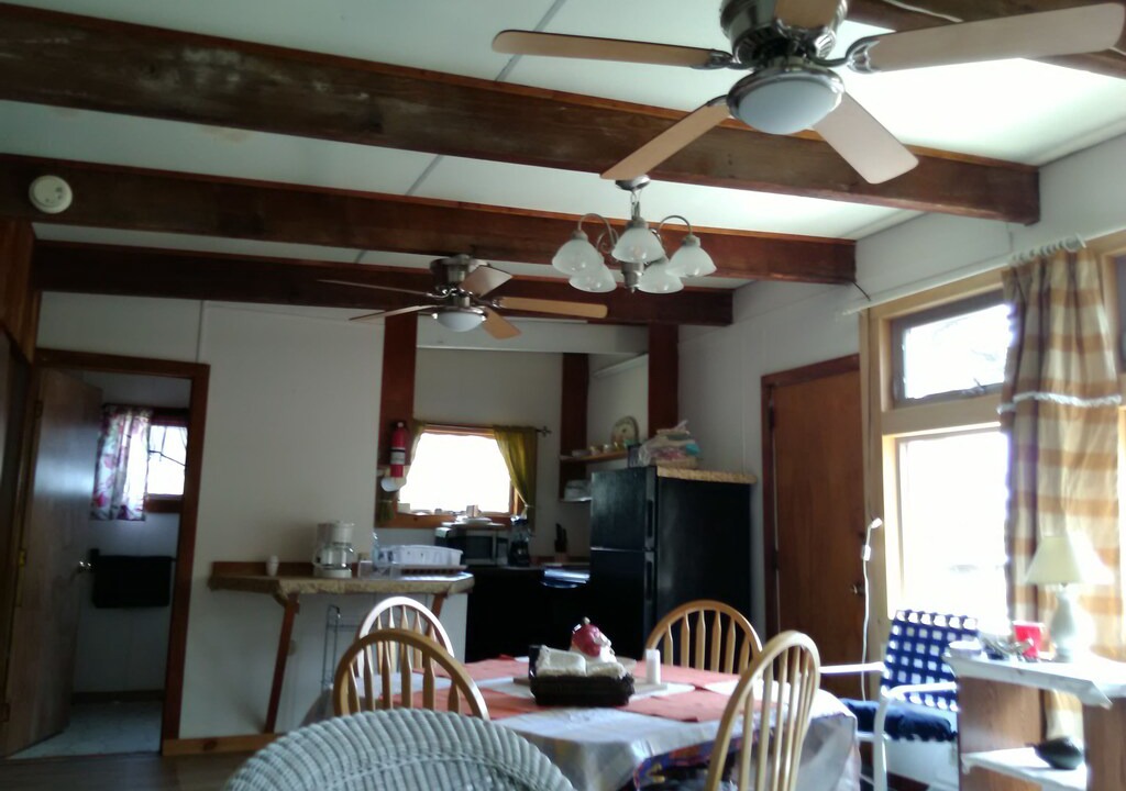 Photo of Livingroom in Truro