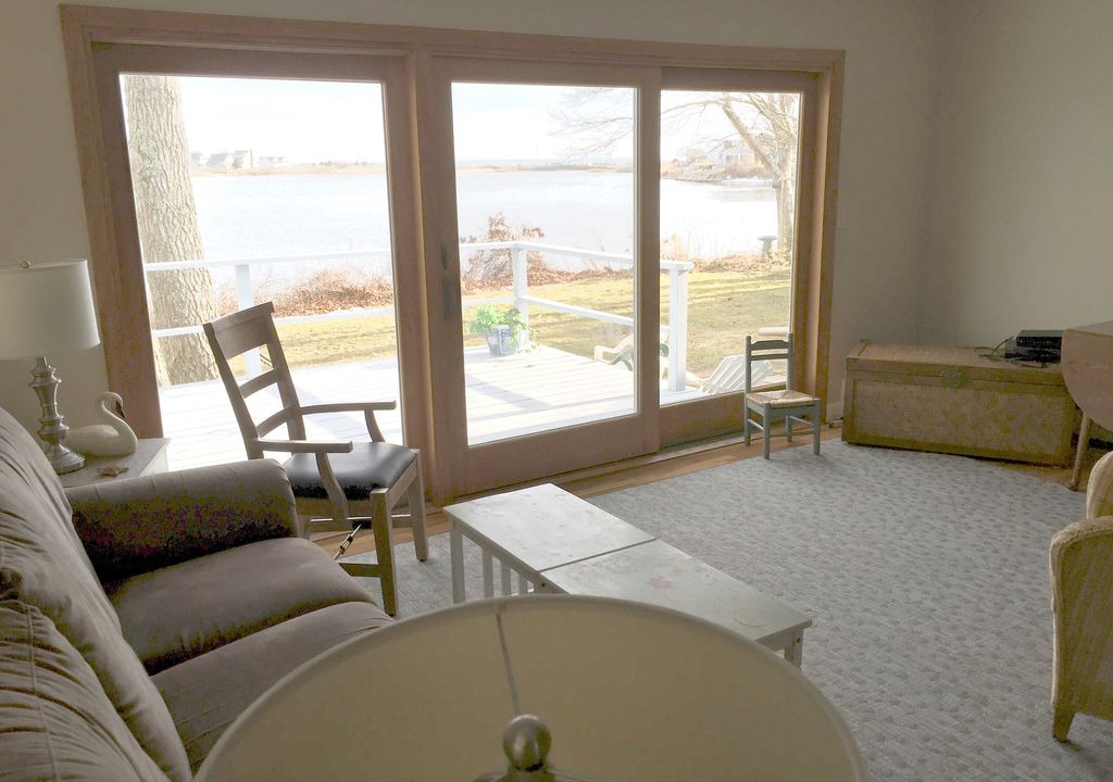 Photo of Livingroom in Falmouth Heights