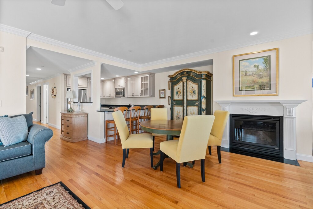 Photo of Livingroom in Falmouth Heights