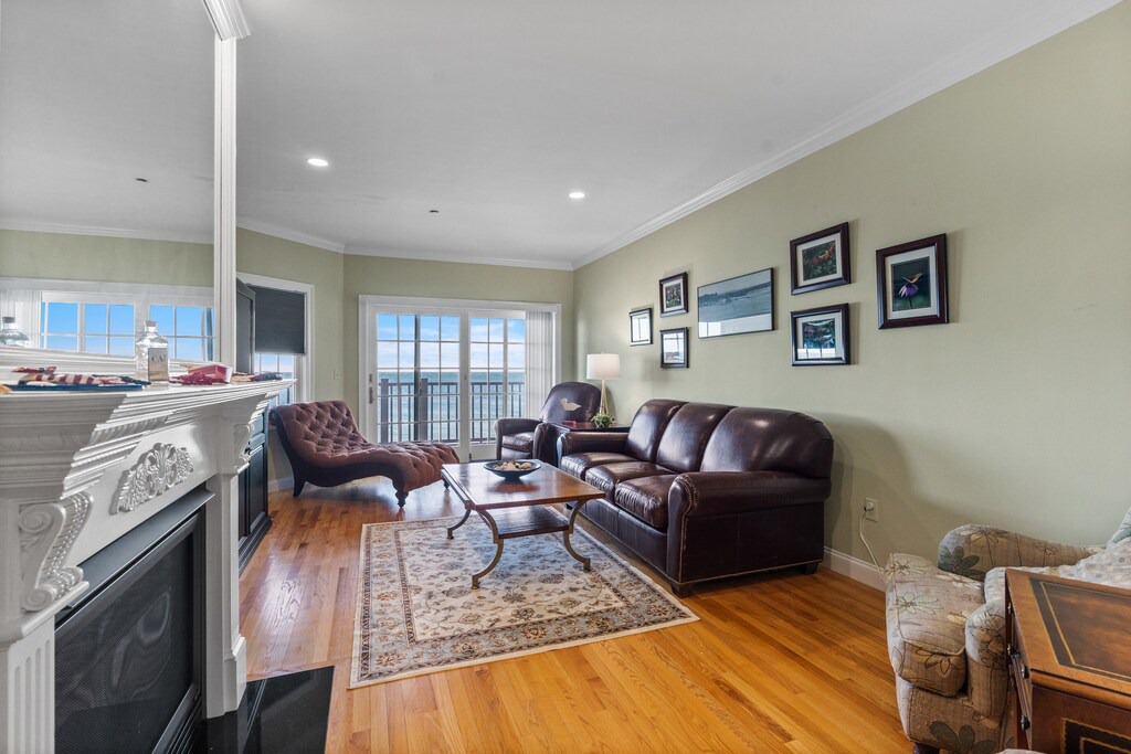Photo of Livingroom in Falmouth Heights