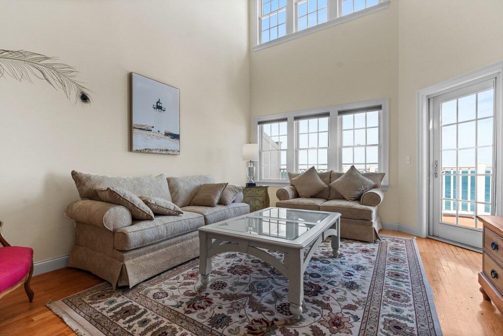 Photo of Livingroom in Falmouth Heights