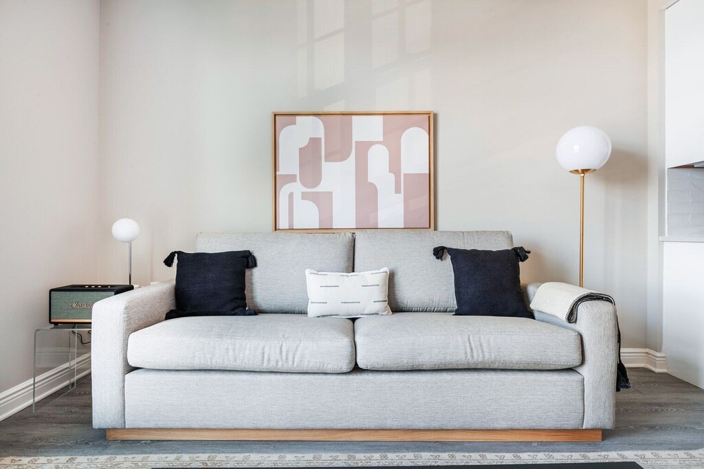 Photo of Livingroom in Hill East