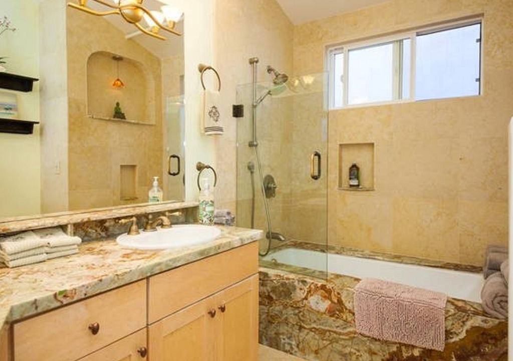 Photo of Kitchen in Venice Canals
