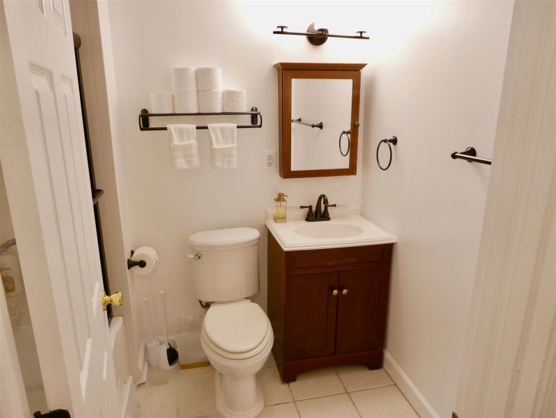 Photo of Bathroom in Hill East