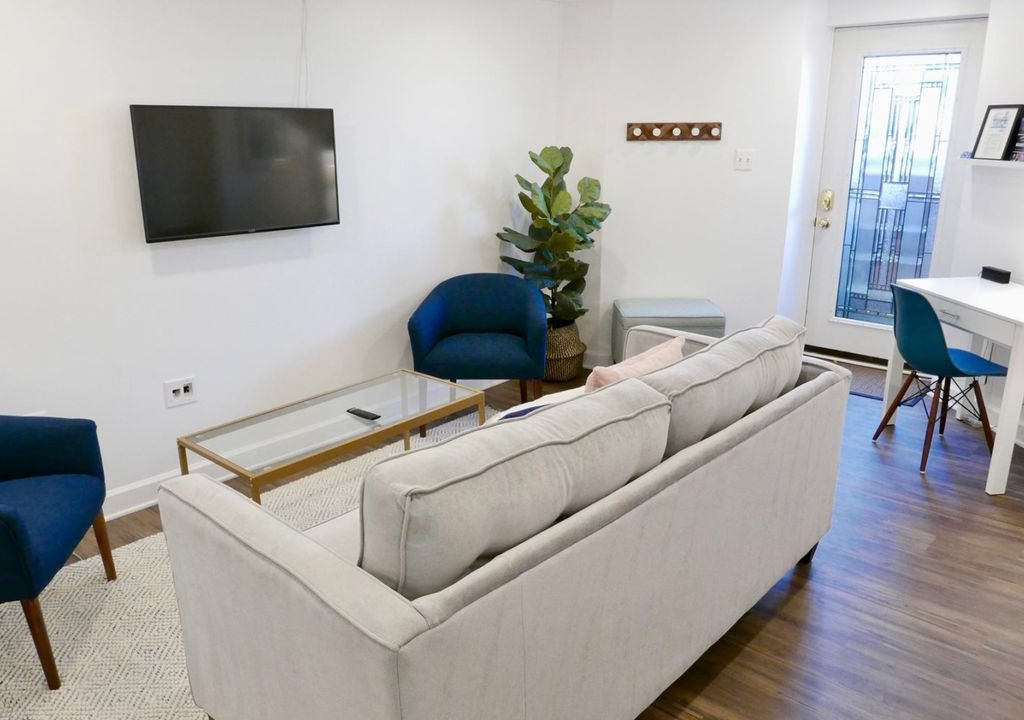 Photo of Livingroom in Hill East