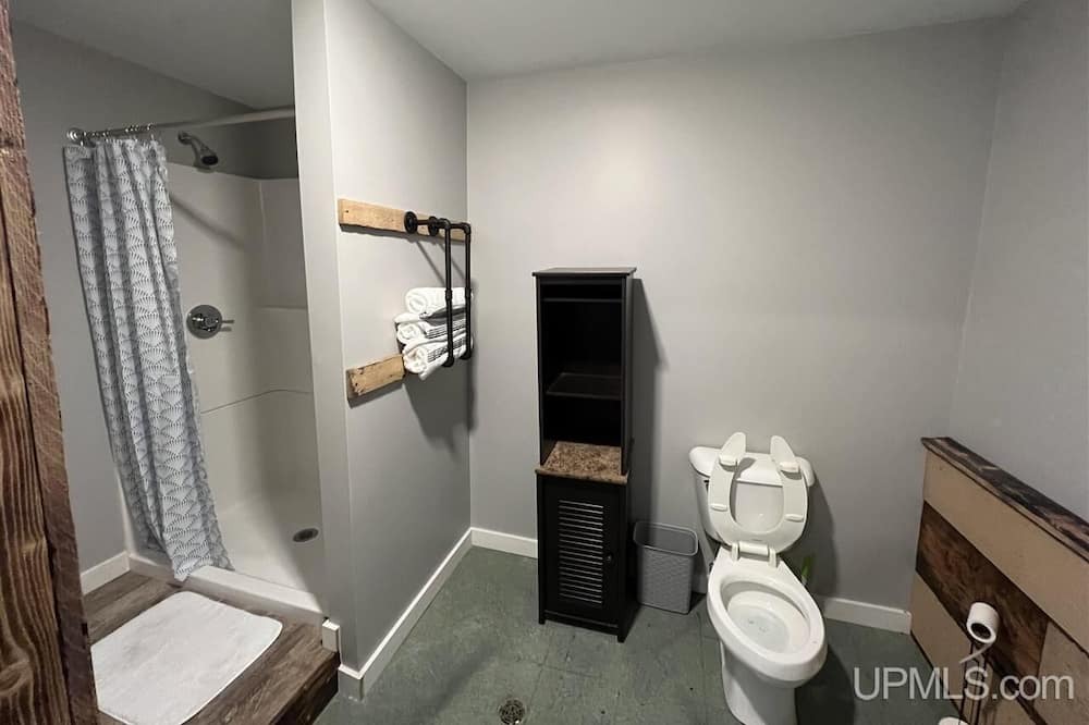 Photo of Bathroom in South Range