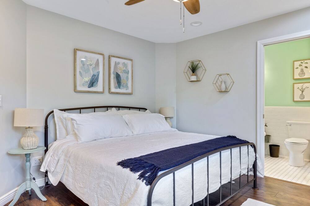 Photo of Bedroom in Crosby