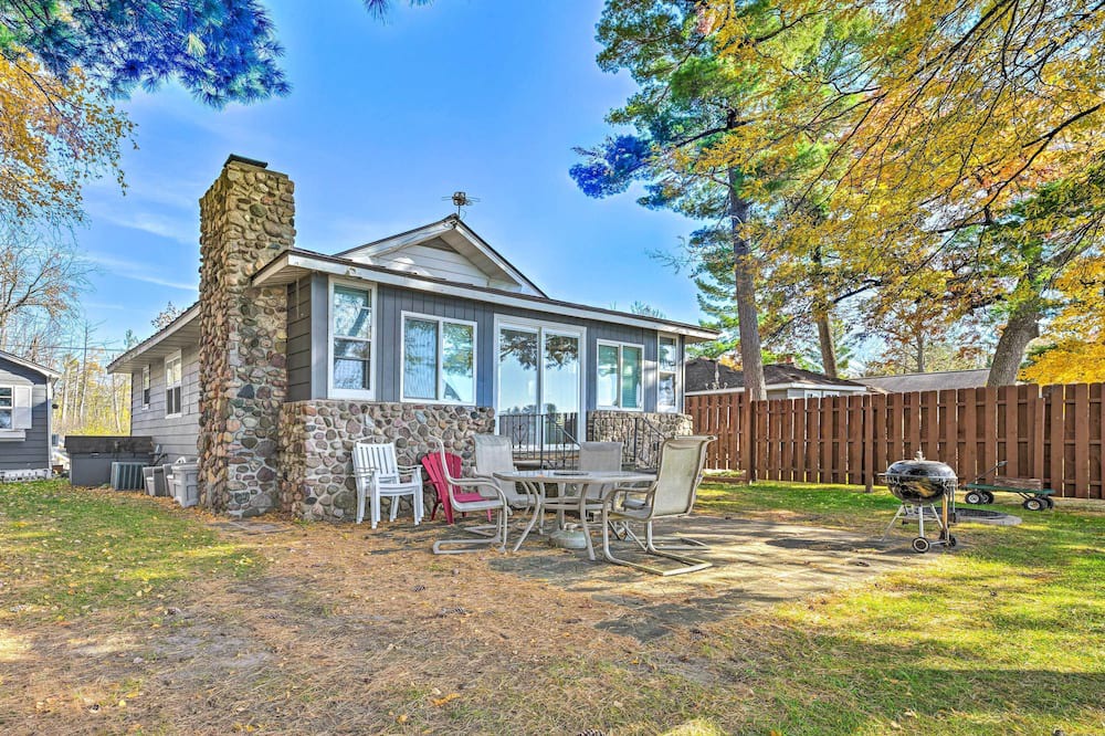 Photo of Outdoor in King
