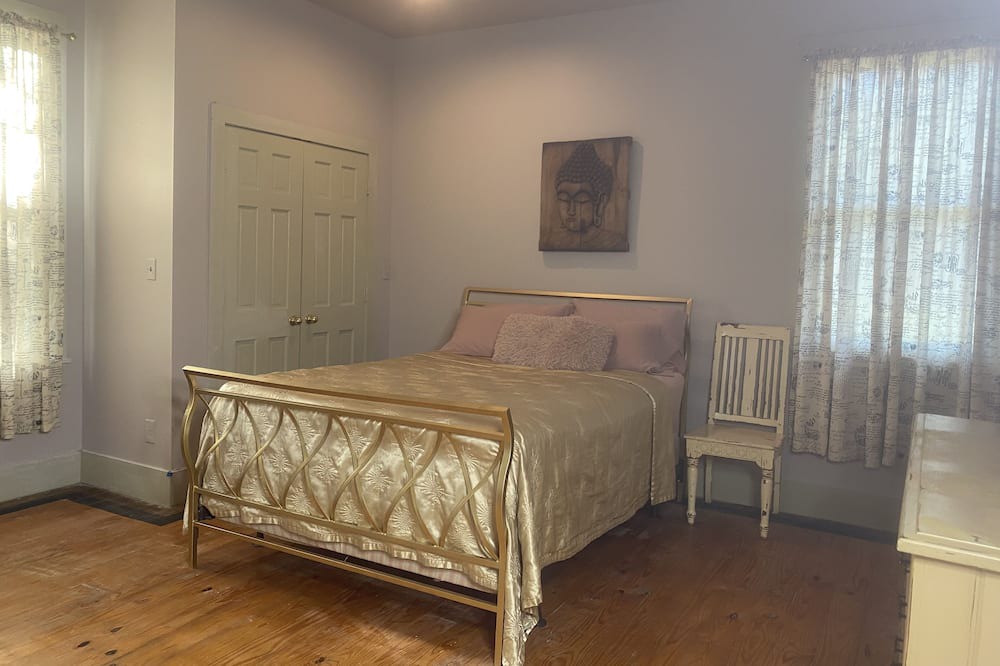 Photo of Bedroom in St. Francisville