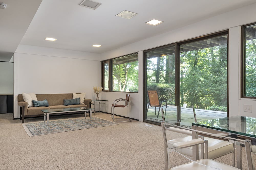 Photo of Livingroom in Baldwin