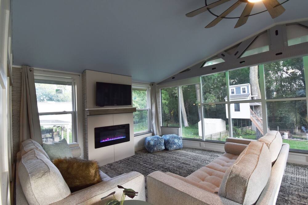 Photo of Livingroom in Rochester