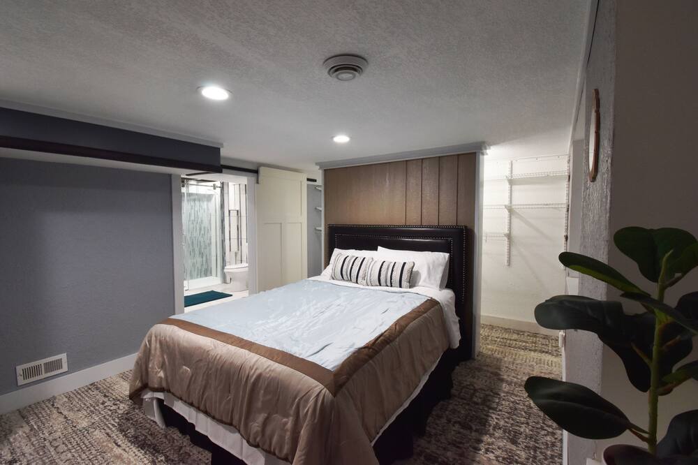 Photo of Bedroom in Rochester
