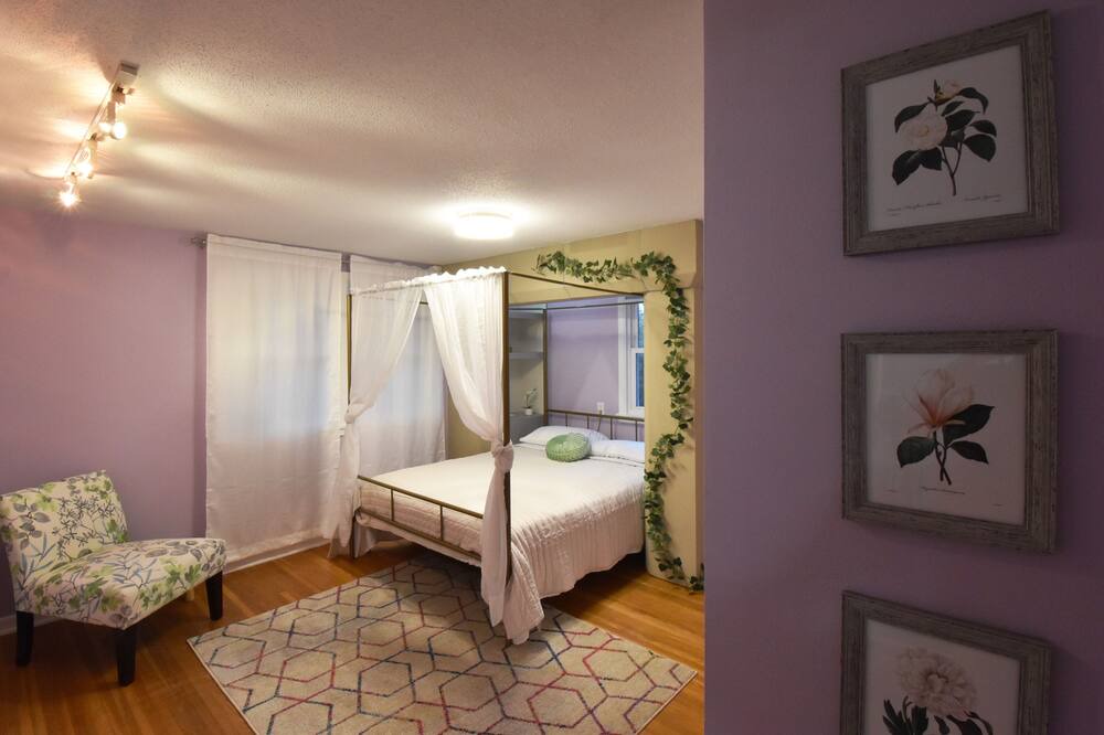 Photo of Bedroom in Rochester