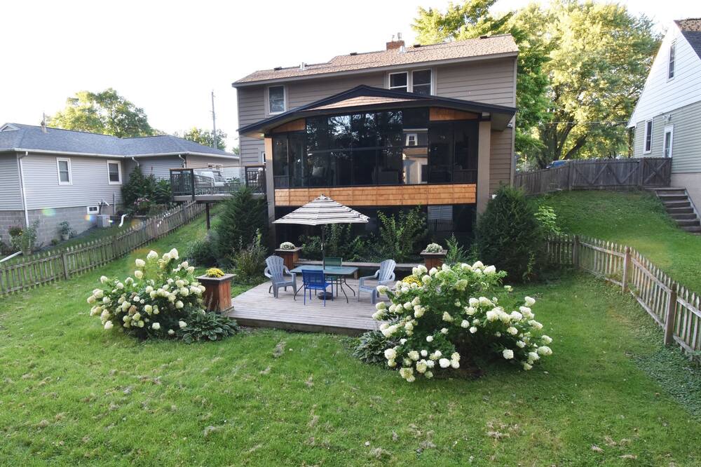 Photo of Outdoor in Rochester