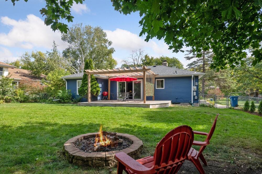Photo of Outdoor in Woodland