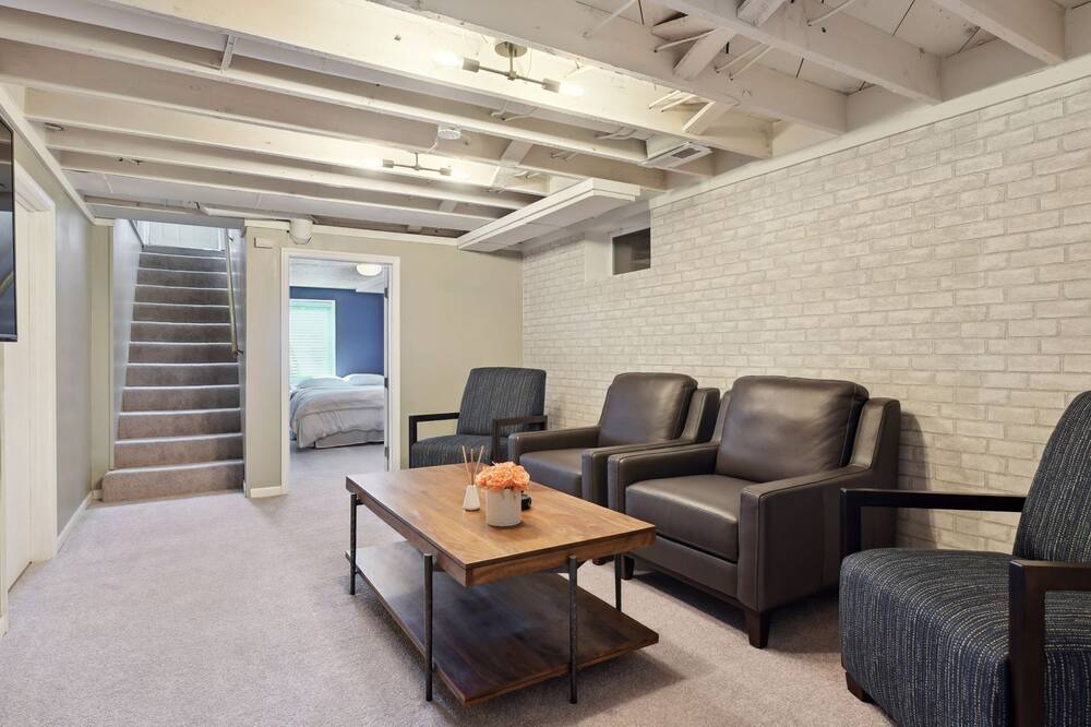 Photo of Livingroom in Woodland