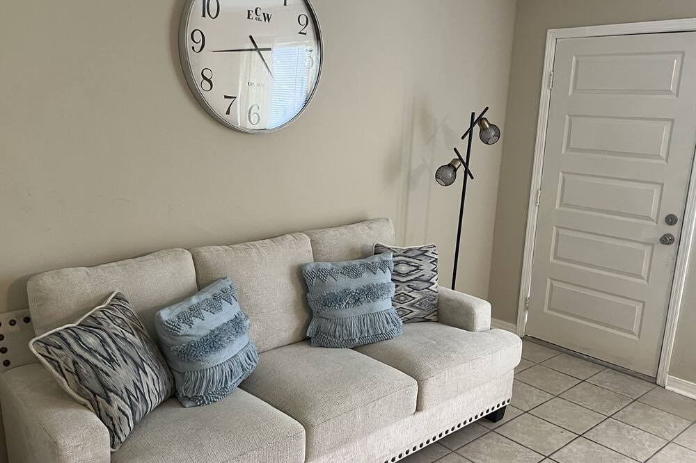 Photo of Livingroom in Highlands - Perkins