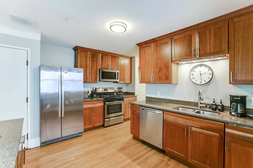 Photo of Bedroom in Merriam Park
