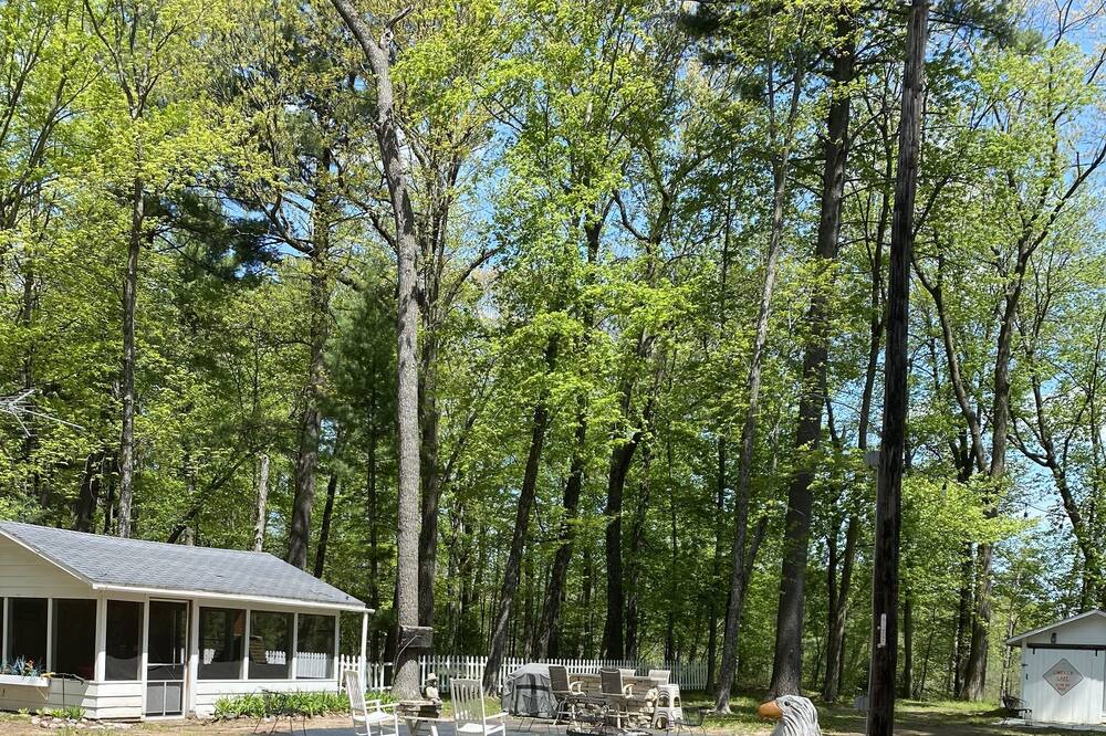 Photo of Outdoor in King