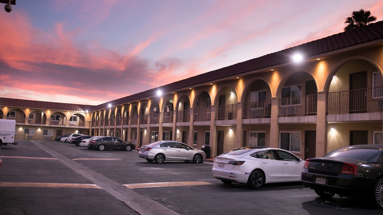 Photo of Outdoor in Bellflower