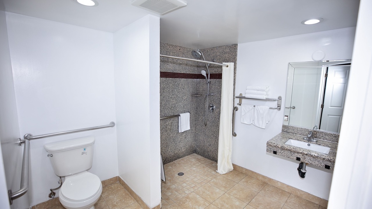 Photo of Bathroom in Bellflower