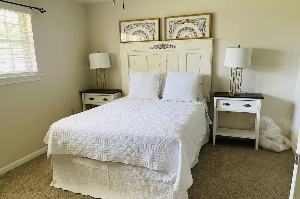 Photo of Bedroom in Shenandoah