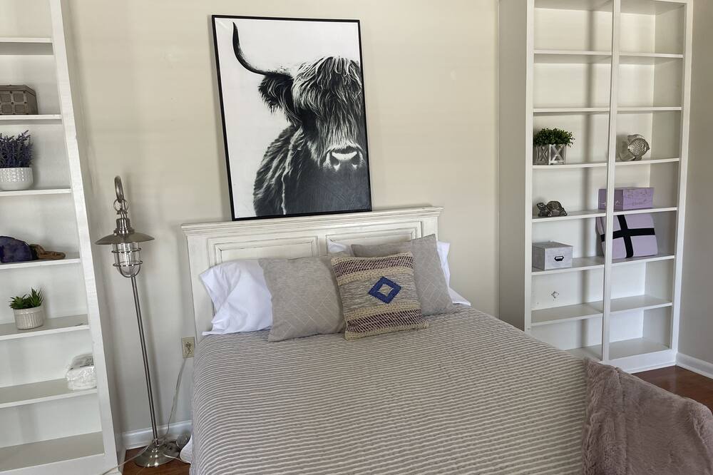 Photo of Bedroom in Shenandoah