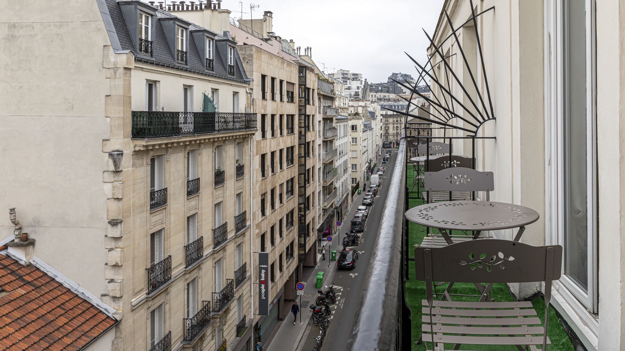 Photo of Others in Grenelle